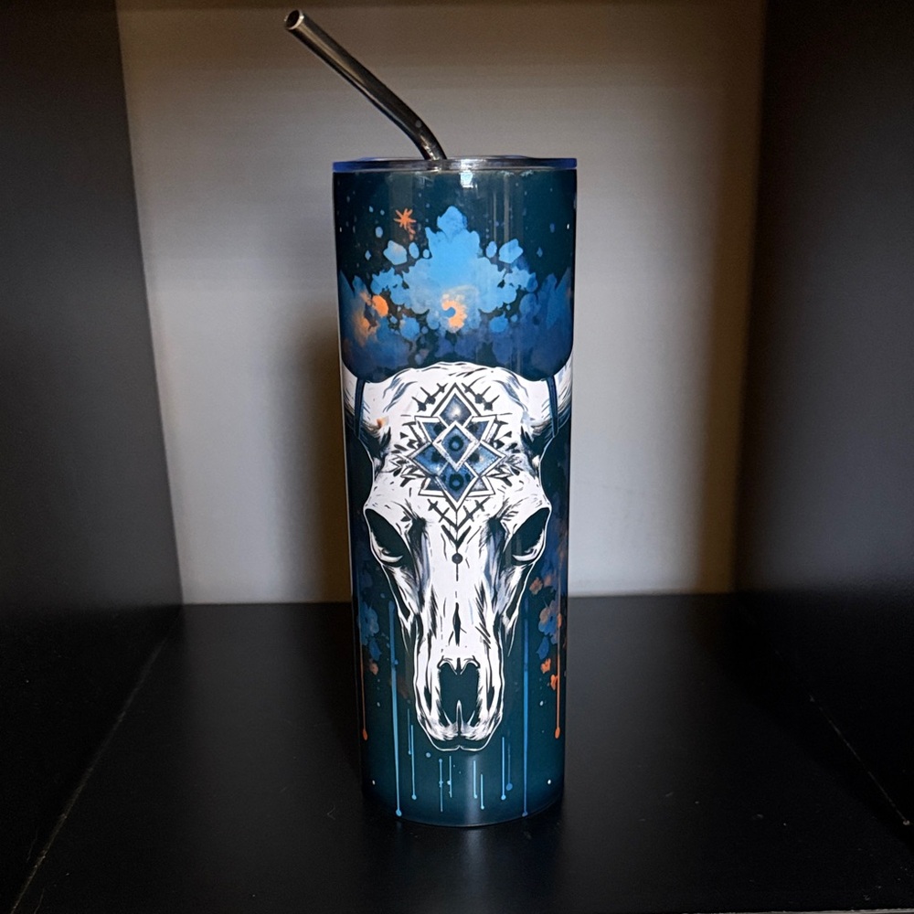 ⭐️ 2/$12 Skull Design Tumbler with Straw-Single Item
